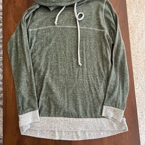 Pink Clover Heathered Gray Sweater